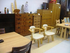 オシャレな家具屋さん(塩入家具センター)_b0140235_0315649.jpg