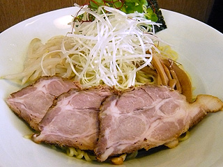 塩や@菅田 ★★ (鰹のつけ麺)_f0080612_22343969.jpg