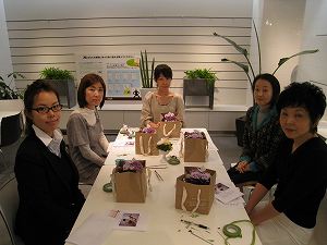 丸井新宿インザルーム Rose Box 丸井新宿インザルーム Rose Box