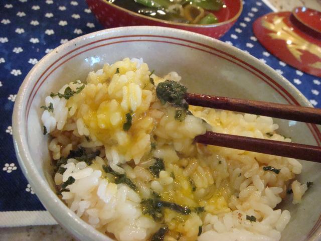 しっかり食べています朝食を、_d0100880_3292956.jpg