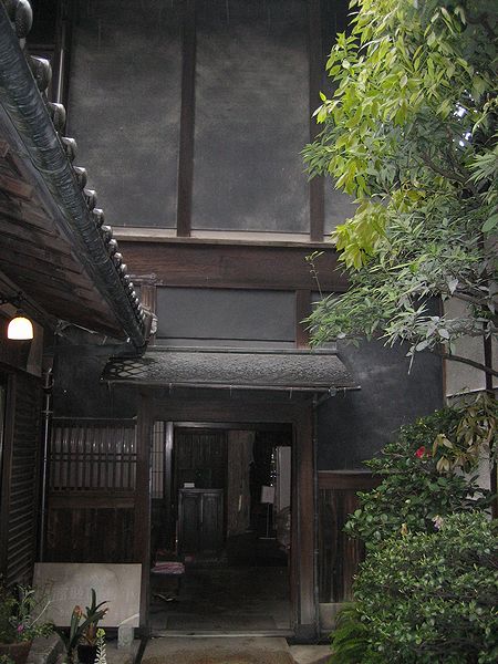 小西儀助商店_f0139570_2035339.jpg
