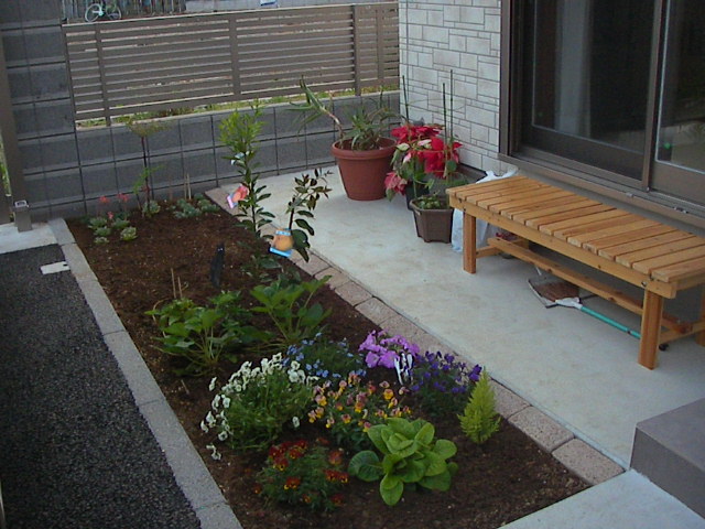 f0038407_7295927.jpg