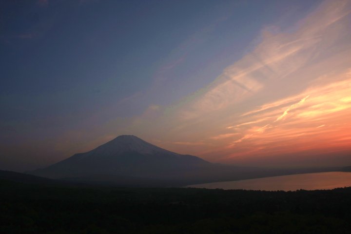 山中湖パノラマ台からの夕焼けの富士山_f0044056_22284693.jpg