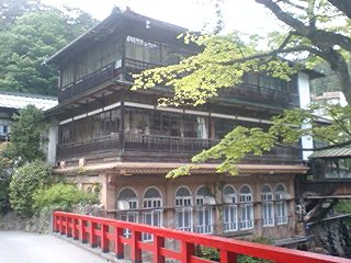 四万の温泉、一万のコーヒー_e0039787_0152639.jpg