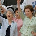 チベット問題と北朝鮮拉致問題 - 6年前の辺見庸のマスコミ批判_b0090336_16574795.jpg