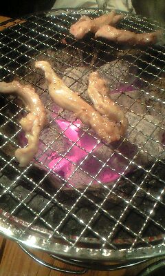 昨夜は焼肉でした。_d0136635_15451968.jpg