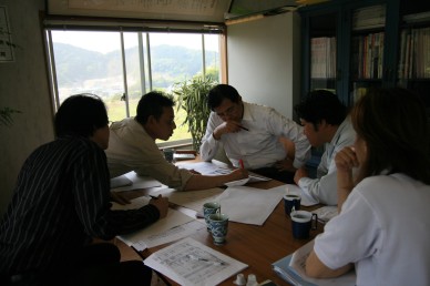 ただ今進行中_e0029115_16272545.jpg