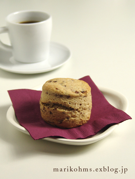 あずきスコーン 直径6cmの丸い抜き型7個分 Marikoのお菓子 団塊世代の主婦による手作りお菓子のかんたんレシピ あずきスコーン 直径6cmの丸い抜き型7個分 Marikoのお菓子 団塊世代の主婦による手作りお菓子のかんたんレシピ