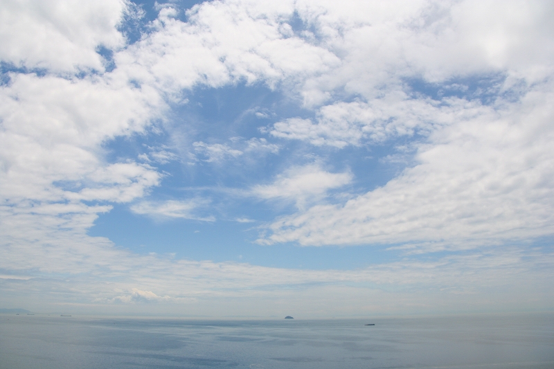 e0024081_00437.jpg