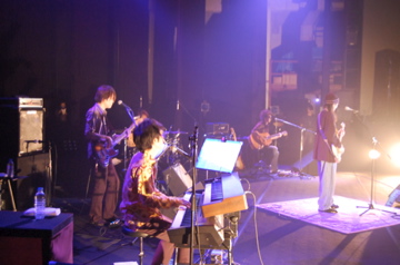 d0019721_0134010.jpg