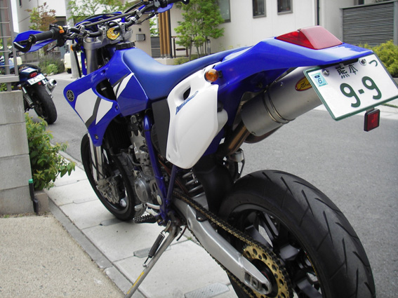 WR400F_d0092940_21192533.jpg