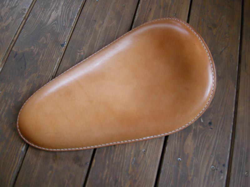 Leather seat 4 Motorcycle_f0161305_13244984.jpg