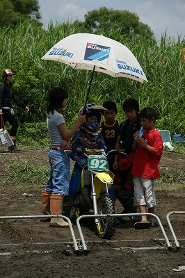 モトクロス大会にて_e0069407_8473239.jpg