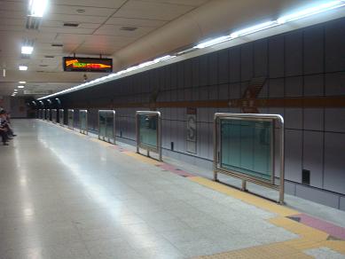 f0045530_19398.jpg