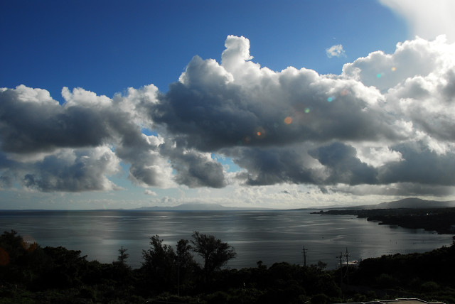 月末連載０－ポイント 　雲・雲・雲_f0132946_1256425.jpg