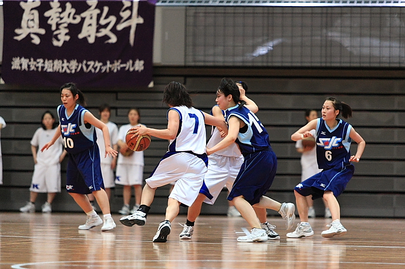 2008/05/28/第57回西日本学生/広島大学-滋賀短期大学＠大阪市立中央体育館01_c0119900_041196.jpg