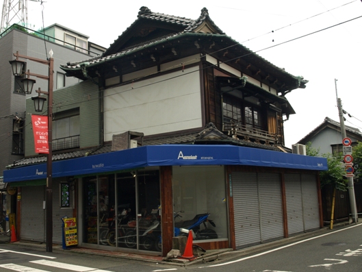 e0083212_15473091.jpg