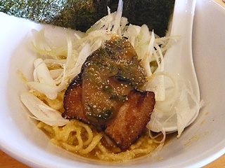 遊食 空海@出雲 ★☆ (温玉らーめん/季節のらーめん)_f0080612_1558044.jpg