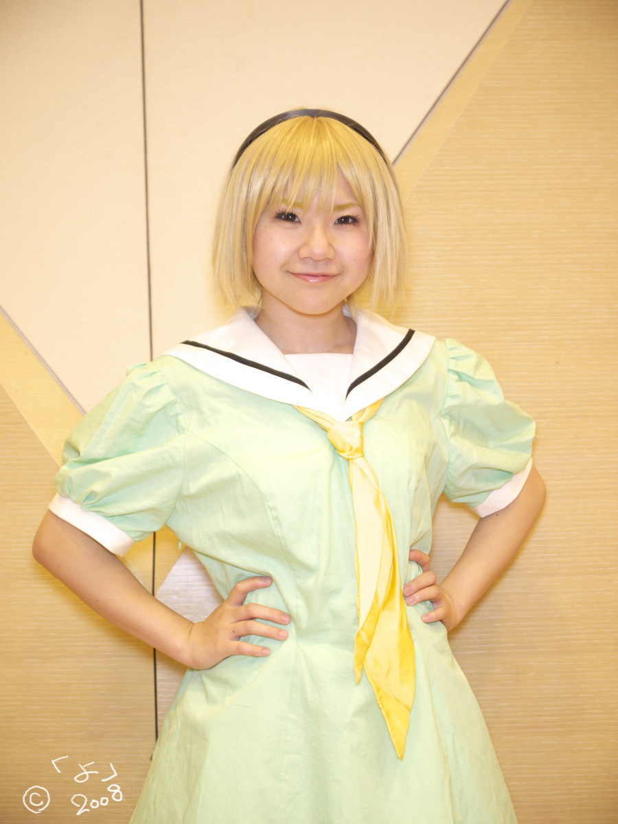 080601-コスプレ博 in TFT-その5:真原まりさん・梅丸さん-_e0096928_2353735.jpg