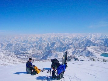 【2007/2008シーズン・雪山活動記録】 　ハイシーズン編（2月～3月上旬） _e0037849_14383735.jpg