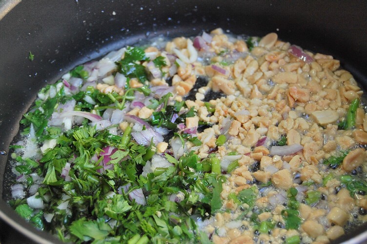 魅惑のアジアン炒飯☆_d0104926_512210.jpg