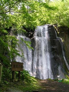 鱒見の滝 札幌うぉーく点描