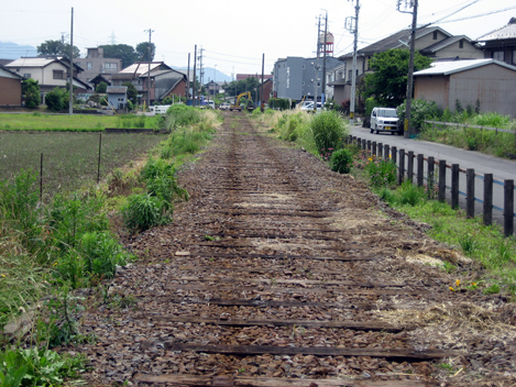 旧名鉄揖斐線 尻毛駅周辺_b0004144_21303584.jpg