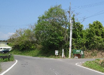 八丁目宿の二つの追分～「米沢街道」と「相馬道」_a0087378_765180.jpg