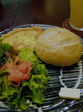 f0012154_78570.jpg