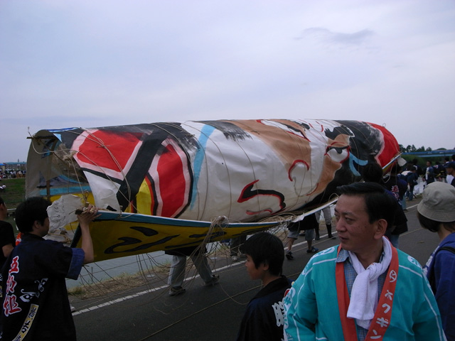 葦で捕れ_e0082981_22325171.jpg
