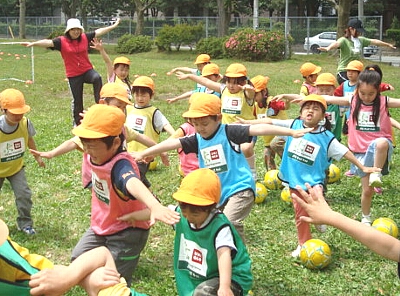 ６月１０日わかば幼稚園＆６月１１日第一ルンビニ園_e0127003_2355549.jpg