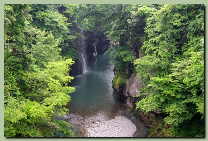 加賀一宮～手取キャニオンロード～綿ヶ滝_f0079990_10324577.jpg