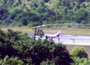 ヤップ国際空港・緊急事態訓練_a0043520_7265333.jpg