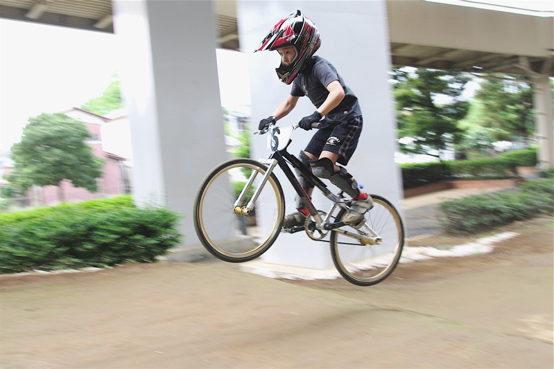 ぶらり途中下車の旅：川口編_b0065730_2194955.jpg