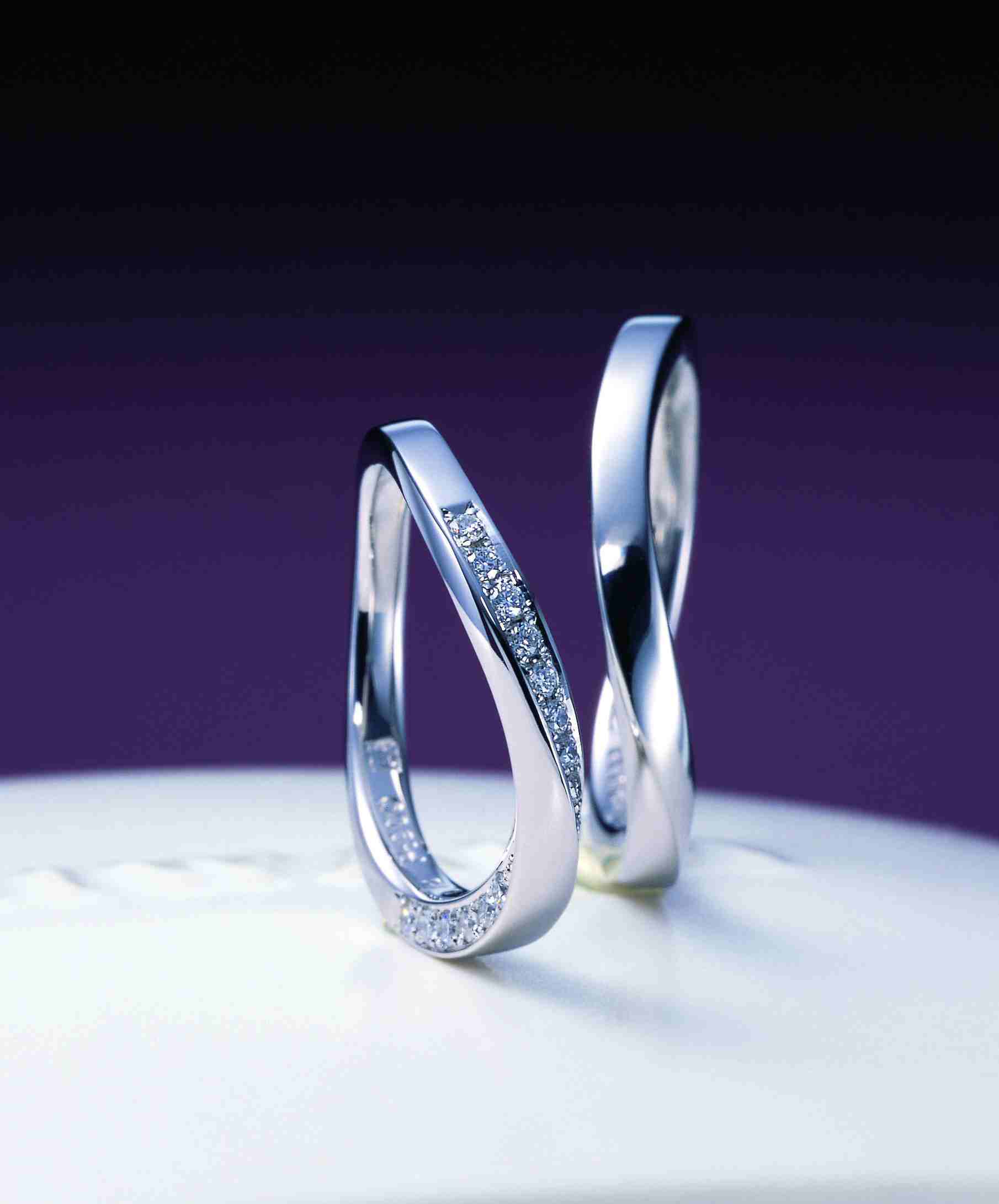 「杜若」「凛」「綺羅」。漢字テストではありません。指輪の名前です。～俄の結婚指輪のエピソード_f0118568_23345891.jpg