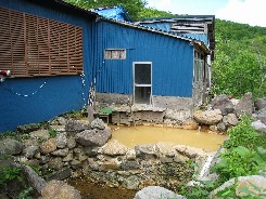 土湯峠温泉の赤湯へ_a0087378_149458.jpg