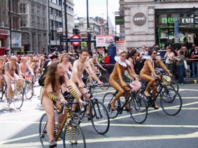 自転車　裸 Pen Online