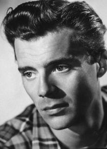 Dirk Bogarde_c0157558_9291217.jpg