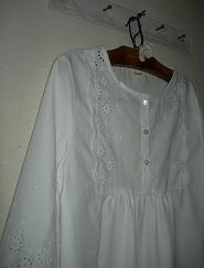 blouse。。。_b0119374_0595721.jpg