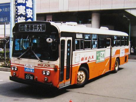 私の見た東武バス 赤い電車は白い線