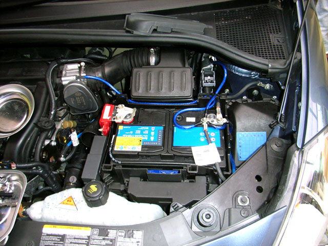 ルーテシア3 AT車 ワンオフアーシング 初施工_f0032891_19155763.jpg