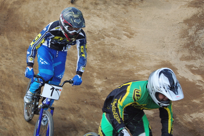 2008JOSF緑山６月定期戦VOL11：クルーザー、ミルキー６クラス決勝_b0065730_1722896.jpg