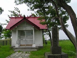 福移小中学校と福移神社_f0078286_1139732.jpg