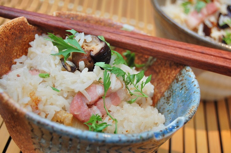 しいたけ風味が美味しい☆ベーコンの炊き込みご飯♪中華おこわ風☆_d0104926_6425911.jpg