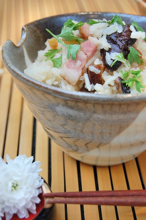 しいたけ風味が美味しい☆ベーコンの炊き込みご飯♪中華おこわ風☆_d0104926_6552379.jpg
