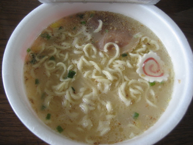 明星うまかめん復刻版_b0042308_12504611.jpg