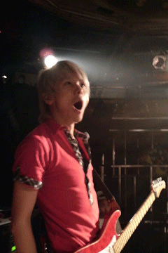 c0127670_23103095.gif