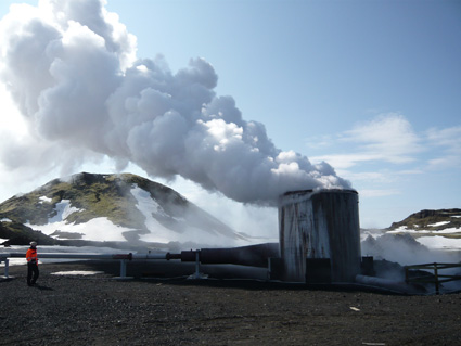 クヴェラゲルディ周辺の地熱地帯を探索：ソトコト、アイスランド取材裏話：取材5日目_c0003620_1313221.jpg