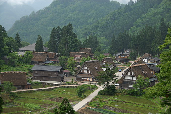 ありがたい看板も世界遺産クラス（五箇山相倉ごかやまあいのくら）_c0074640_03591.jpg