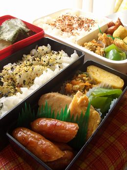 カジキのピカタ弁当_e0013727_6514910.jpg